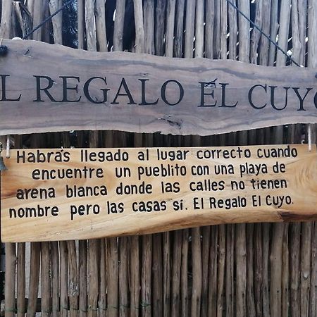 El Regalo El Cuyo Exterior foto